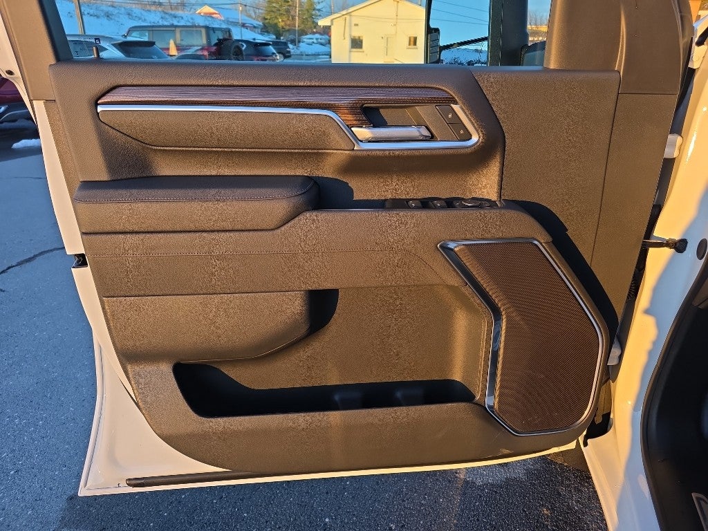 2026 Chevrolet Silverado 3500 HD Chassis Cab LT