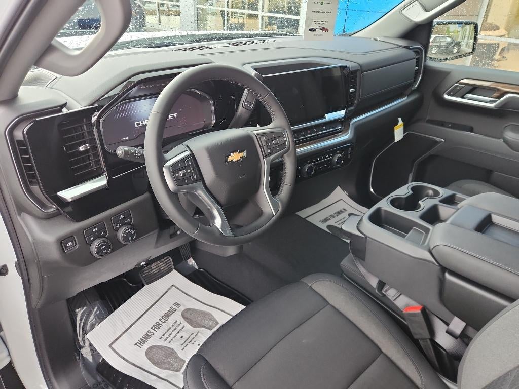 2025 Chevrolet Silverado 1500 LT (2FL)
