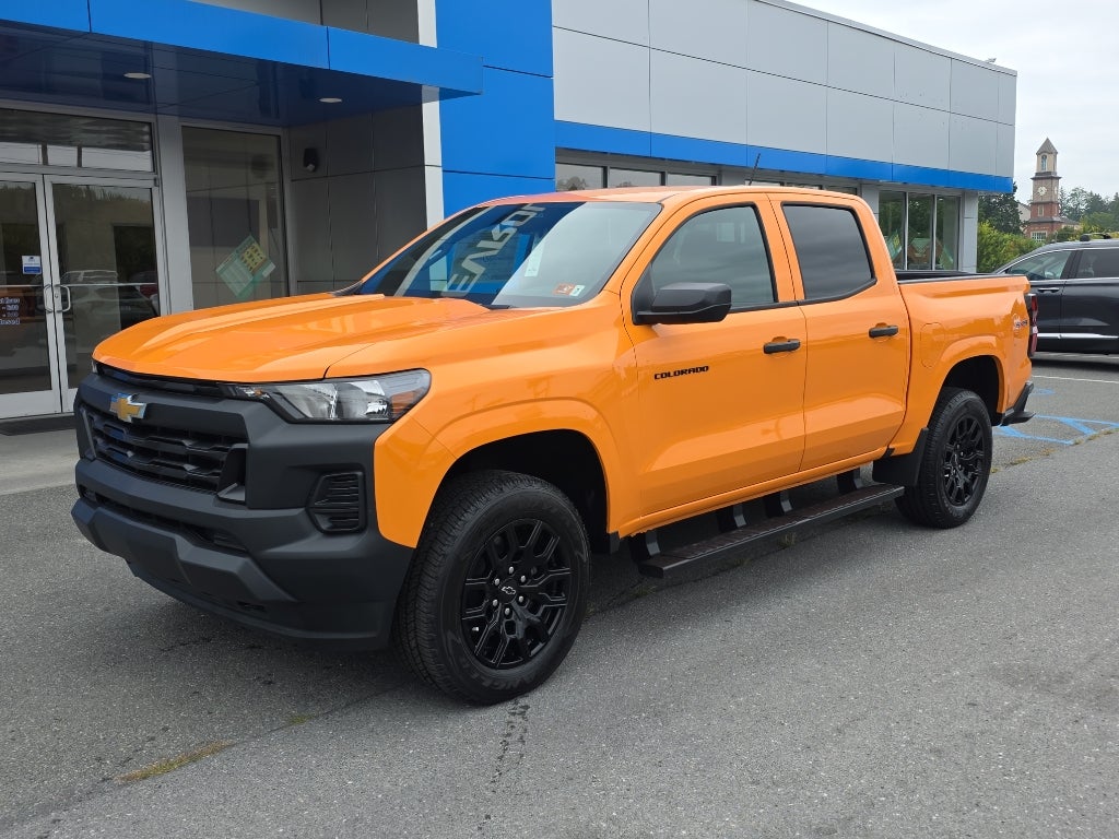 2025 Chevrolet Colorado WT/LT