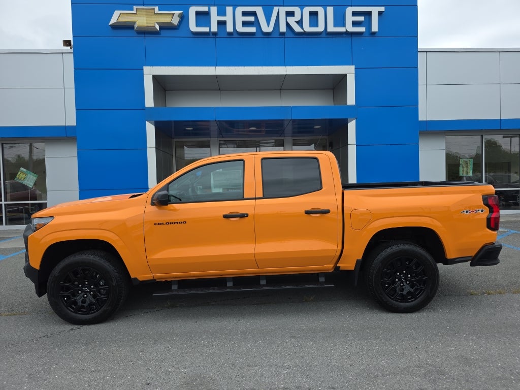 2025 Chevrolet Colorado WT/LT