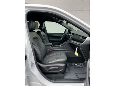 2025 Jeep Grand Cherokee GRAND CHEROKEE ALTITUDE 4X4