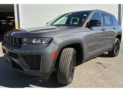 2026 Jeep Grand Cherokee GRAND CHEROKEE LAREDO ALTITUDE 4X4