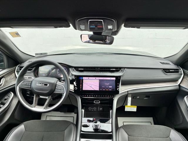 2026 Jeep Grand Cherokee LAREDO ALTITUDE 4X4