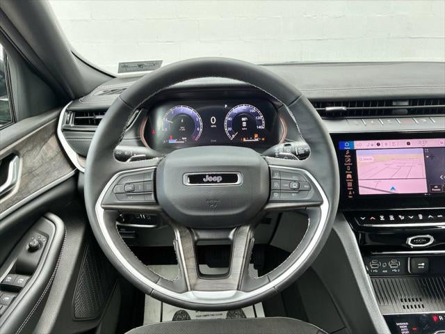 2026 Jeep Grand Cherokee LAREDO ALTITUDE 4X4