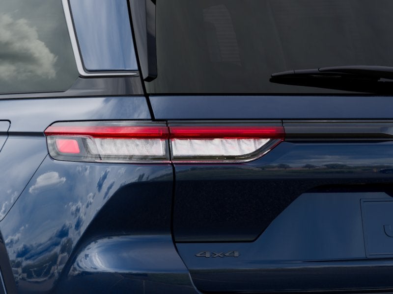 2027 Jeep Grand Cherokee Limited Reserve