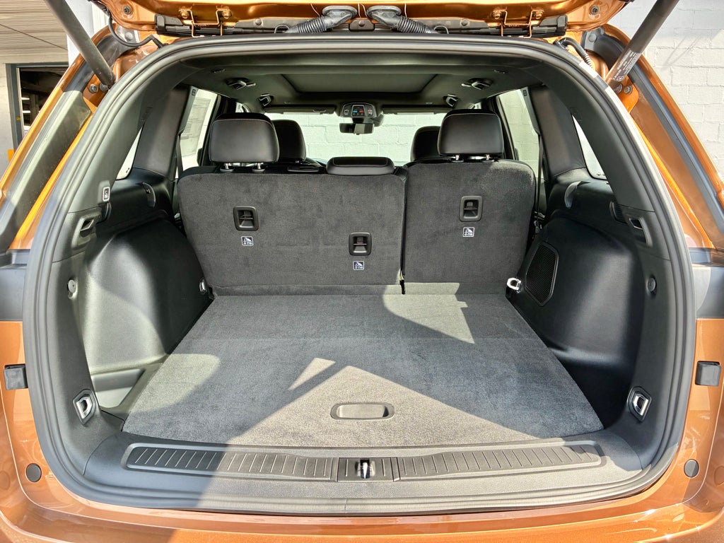 2027 Jeep Grand Cherokee Limited Reserve