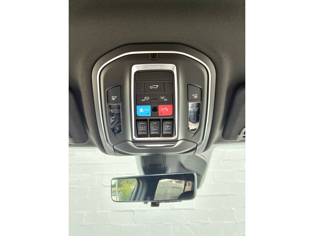 2027 Jeep Grand Cherokee Limited Reserve