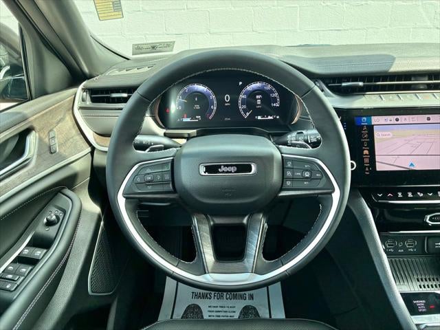 2027 Jeep Grand Cherokee Limited Reserve