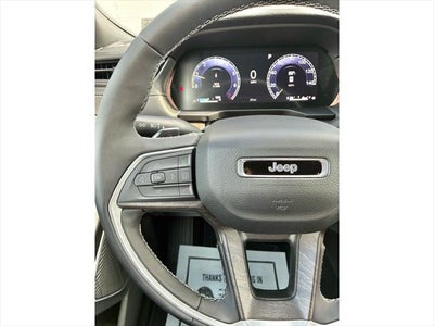 2027 Jeep Grand Cherokee Limited Reserve