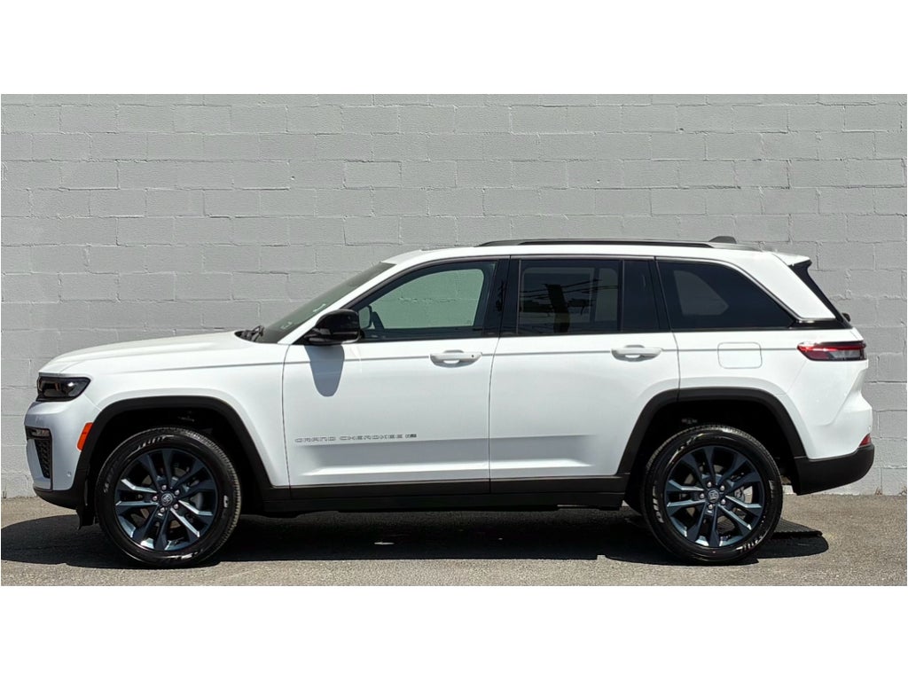 2026 Jeep Grand Cherokee 85TH ANNIVERSARY EDITION 4X4