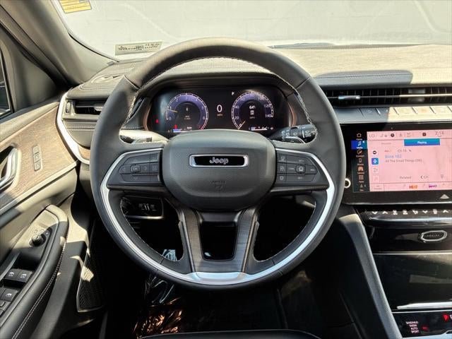 2026 Jeep Grand Cherokee LIMITED 4X4