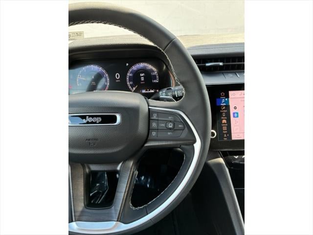 2026 Jeep Grand Cherokee LIMITED 4X4