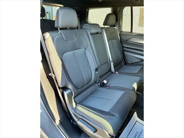 2026 Jeep Grand Cherokee Laredo X
