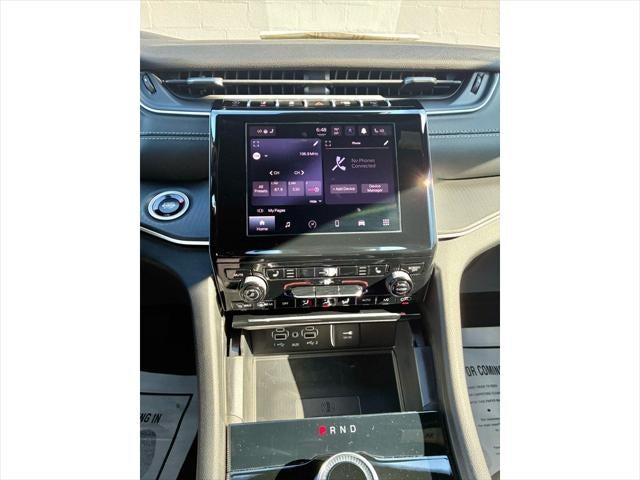 2026 Jeep Grand Cherokee Laredo X