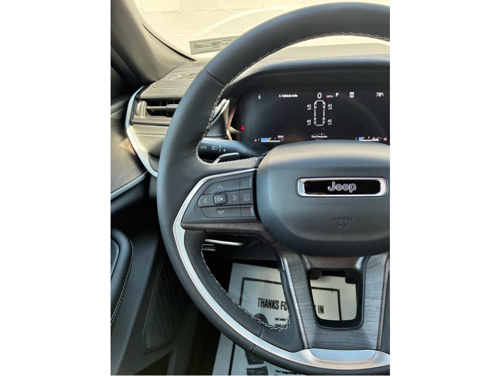 2026 Jeep Grand Cherokee L LAREDO ALTITUDE 4X4