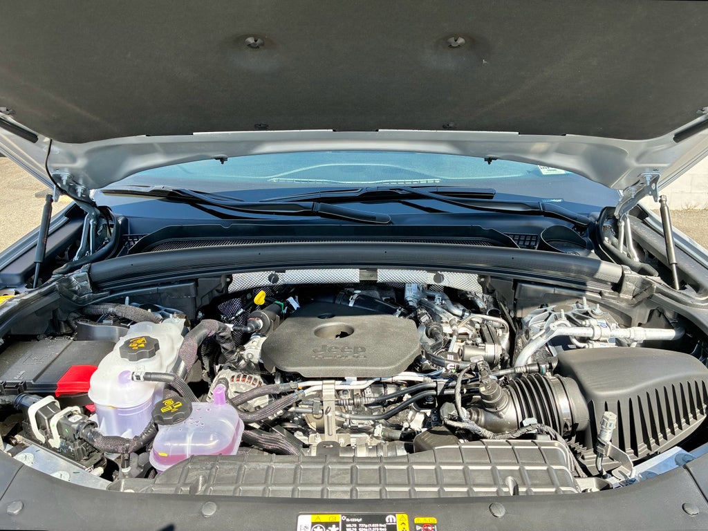 2026 Jeep Grand Cherokee L LAREDO ALTITUDE 4X4