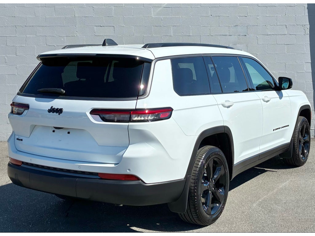 2027 Jeep Grand Cherokee Limited