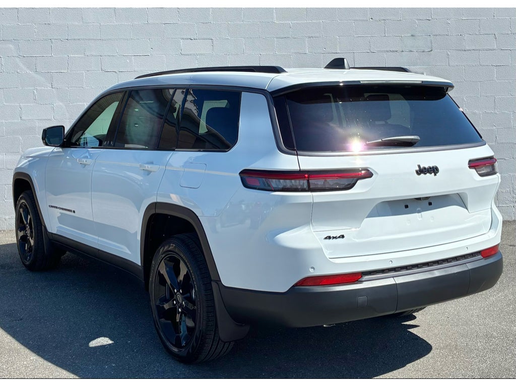 2027 Jeep Grand Cherokee Limited
