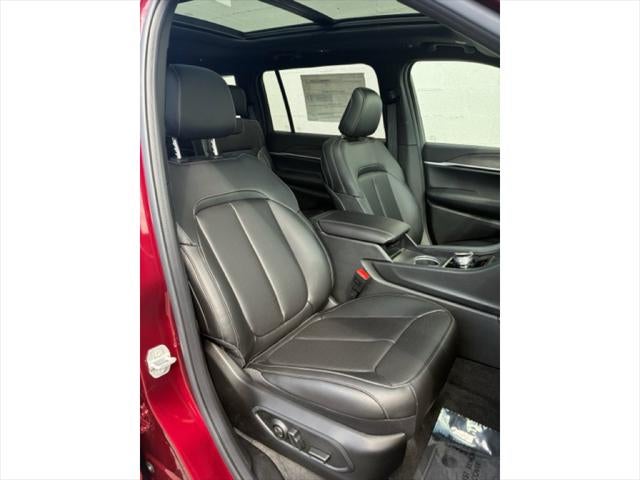 2026 Jeep Grand Cherokee L LIMITED 4X4