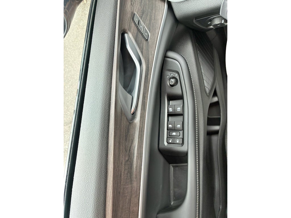 2026 Jeep Grand Cherokee L LIMITED 4X4