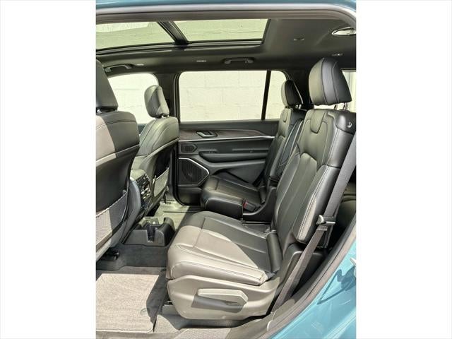 2026 Jeep Grand Cherokee L LIMITED 4X4
