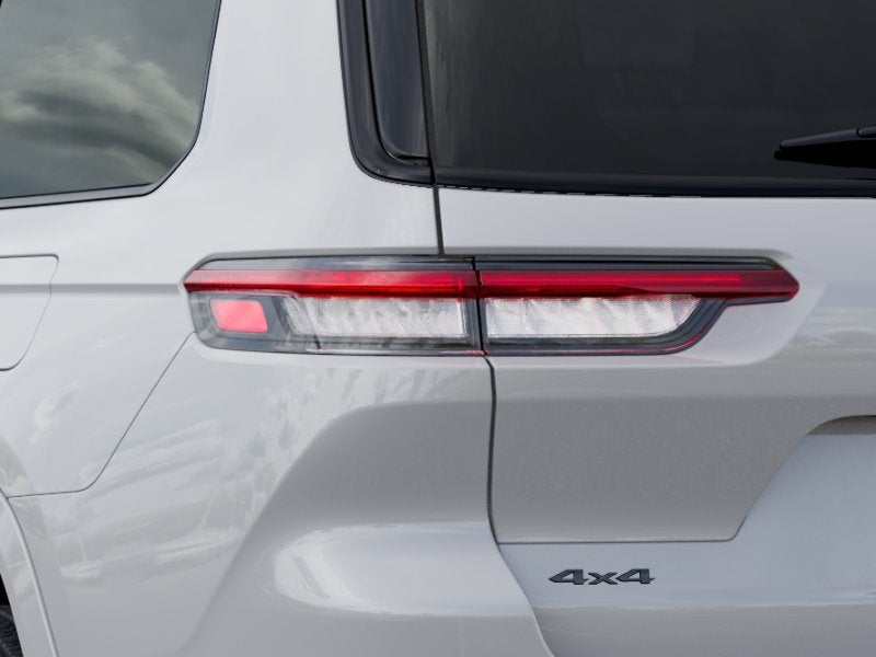 2025 Jeep Grand Cherokee GRAND CHEROKEE L SUMMIT 4X4