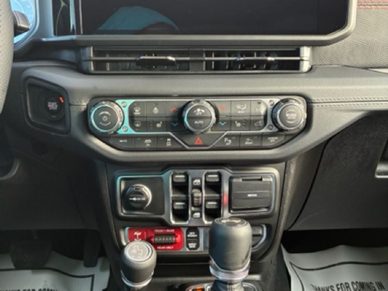 2026 Jeep Wrangler WRANGLER 4-DOOR MOAB 392