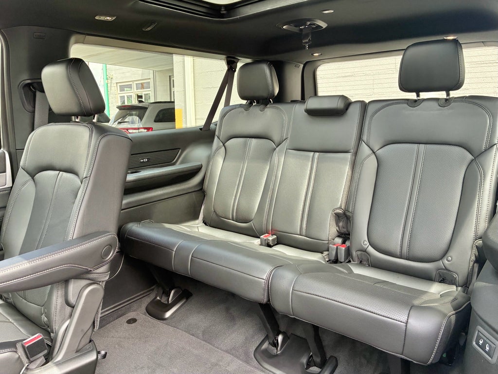 2026 Jeep Grand Wagoneer L 4X4