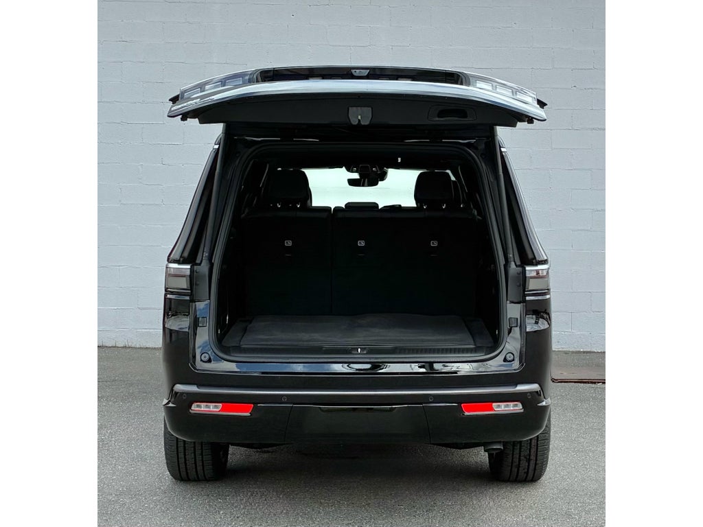 2026 Jeep Grand Wagoneer L 4X4