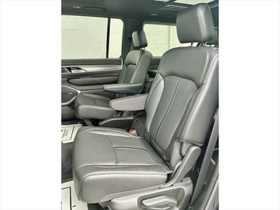 2026 Jeep Grand Wagoneer L 4X4