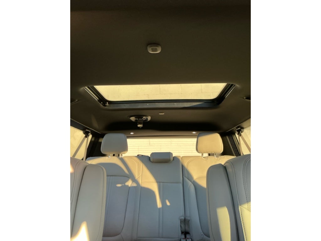 2025 Jeep Wagoneer WAGONEER L LIMITED 4X4