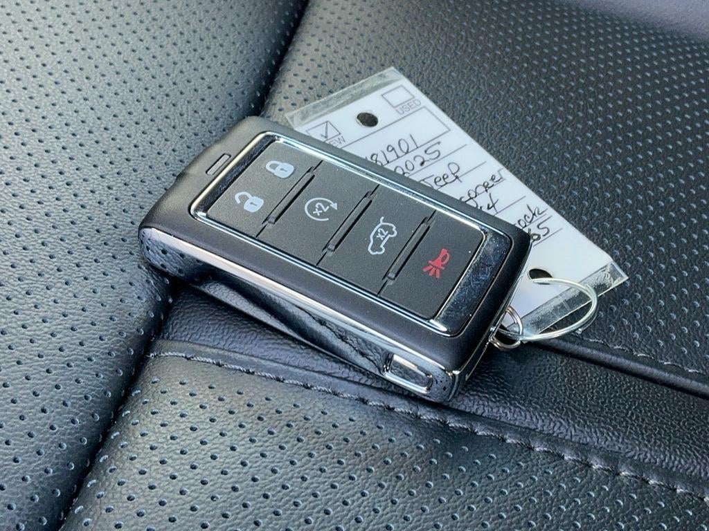 2025 Jeep Wagoneer WAGONEER 4X4