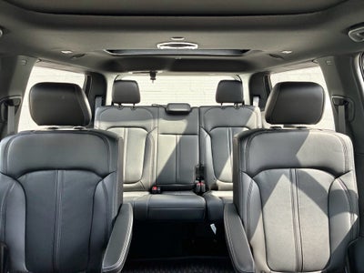 2026 Jeep Grand Wagoneer GRAND WAGONEER UPLAND 4X4