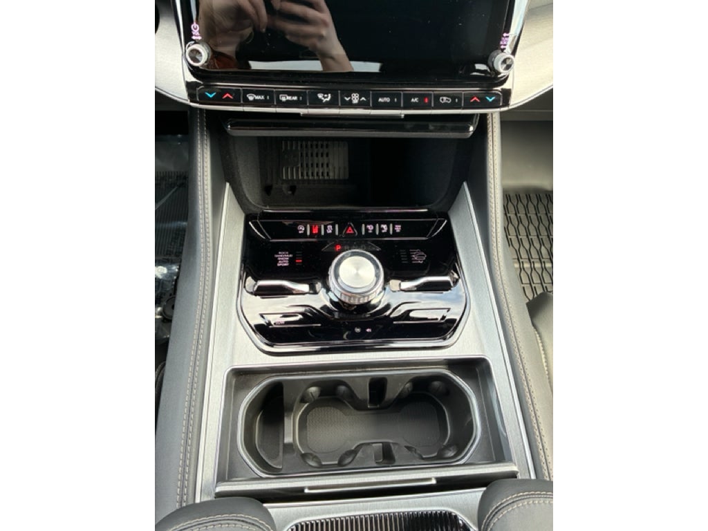 2026 Jeep Grand Wagoneer GRAND WAGONEER UPLAND 4X4