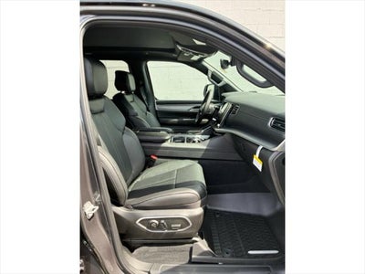 2026 Jeep Grand Wagoneer UPLAND 4X4