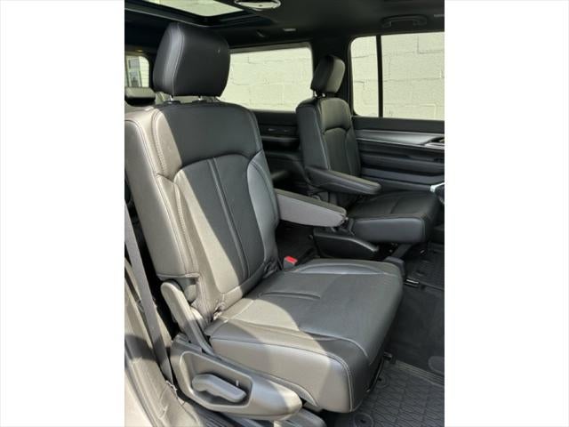 2026 Jeep Grand Wagoneer UPLAND 4X4