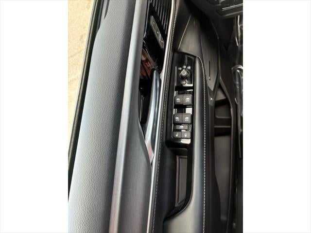 2026 Jeep Grand Wagoneer UPLAND 4X4