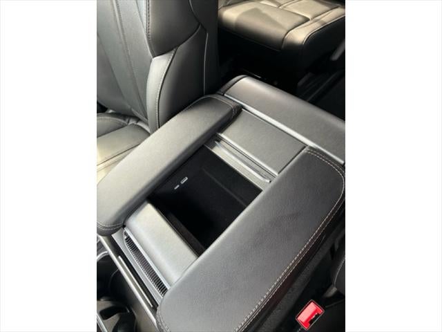 2026 Jeep Grand Wagoneer UPLAND 4X4