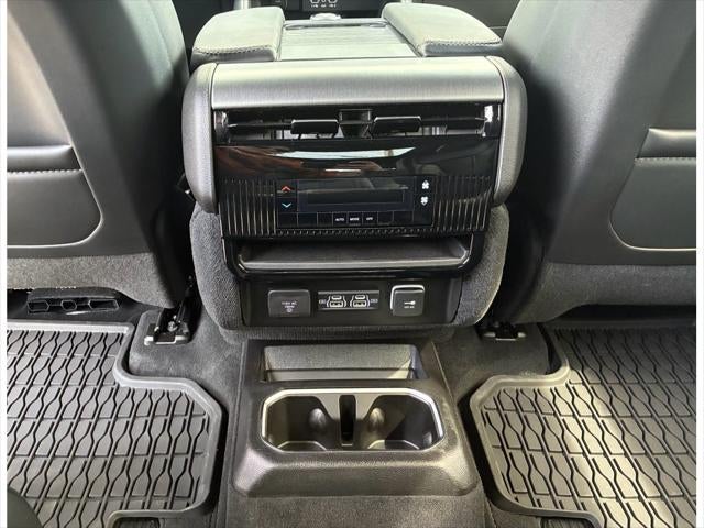 2026 Jeep Grand Wagoneer UPLAND 4X4