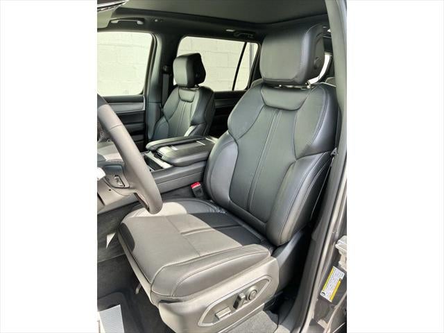 2026 Jeep Grand Wagoneer 4X4