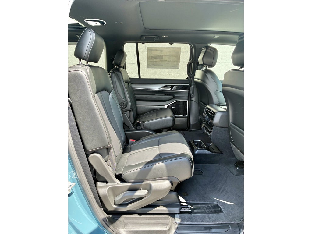 2026 Jeep Grand Wagoneer LIMITED RESERVE 4X4