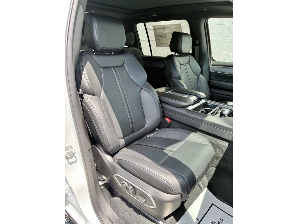 2026 Jeep Grand Wagoneer LIMITED ALTITUDE 4X4