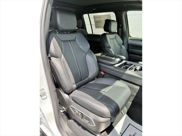 2026 Jeep Grand Wagoneer LIMITED ALTITUDE 4X4