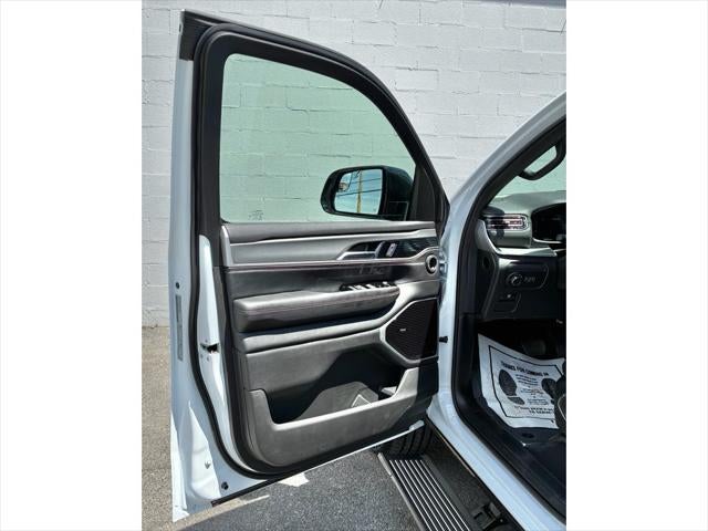 2026 Jeep Grand Wagoneer LIMITED ALTITUDE 4X4