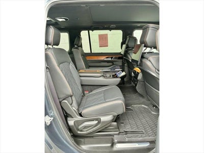 2025 Jeep Grand Wagoneer Series III 4x4