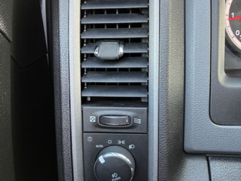 2019 RAM 1500 Classic Express Quad Cab 4x4 6'4' Box