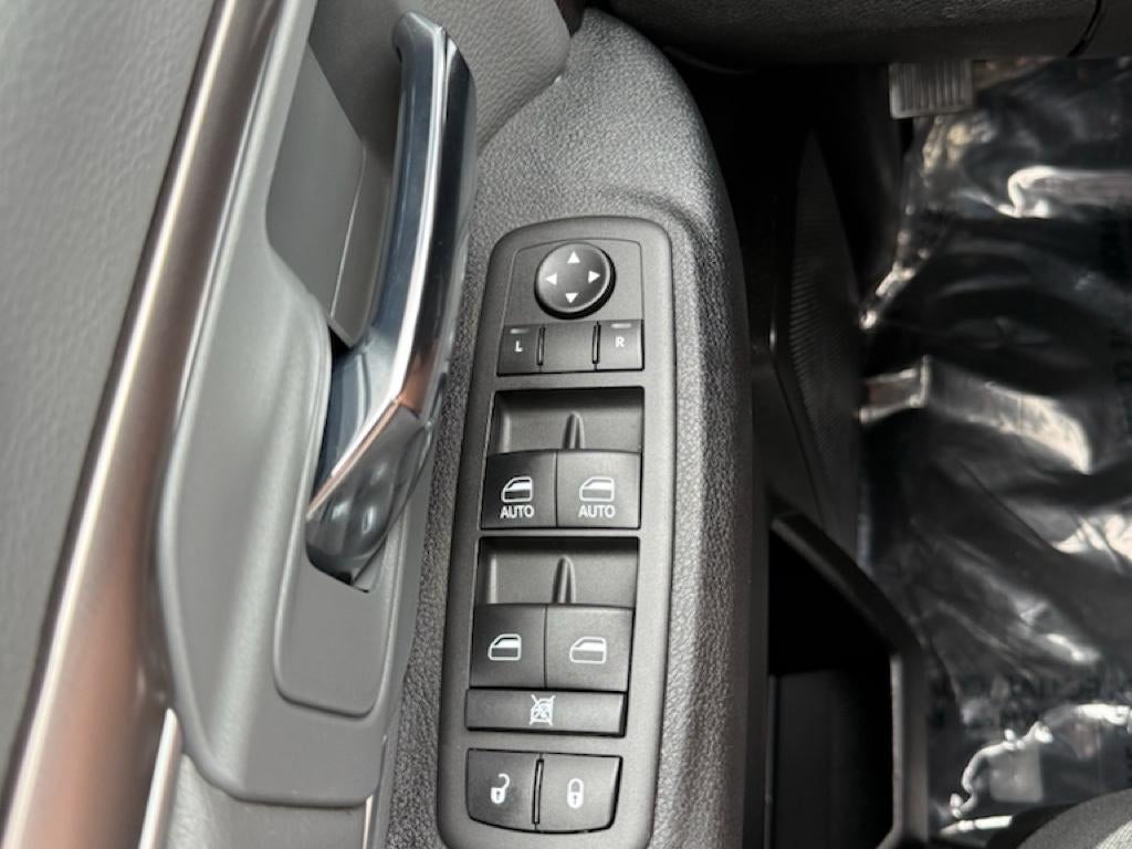 2024 RAM 1500 Classic SLT Quad Cab 4x4 6'4' Box