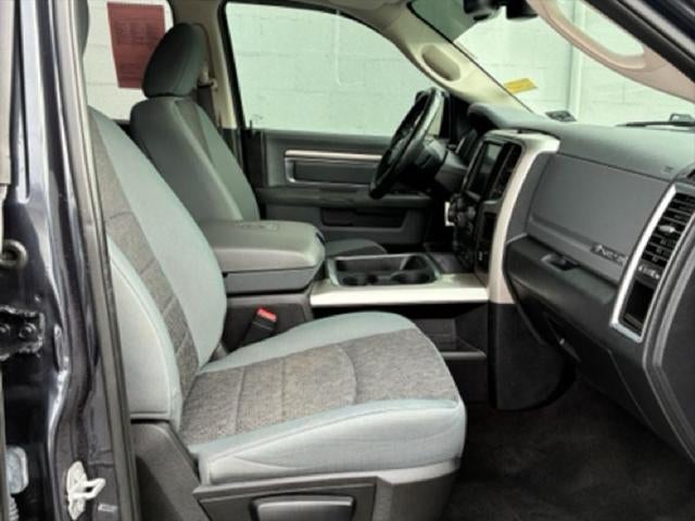 2017 RAM 1500 Big Horn Crew Cab 4x4 5'7' Box