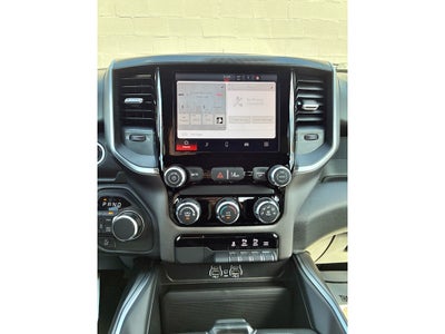 2026 RAM Ram 1500 EXPRESS CREW CAB 4X4 5'7' BOX