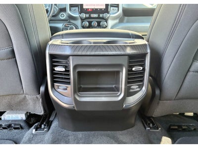 2026 RAM Ram 1500 EXPRESS CREW CAB 4X4 5'7' BOX